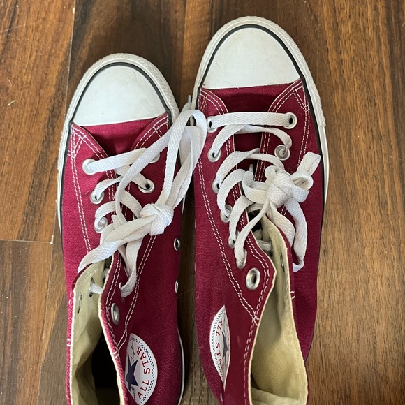 SOLD DO NOT BUY‼️Converse (7.5) - Picture 3 of 4
